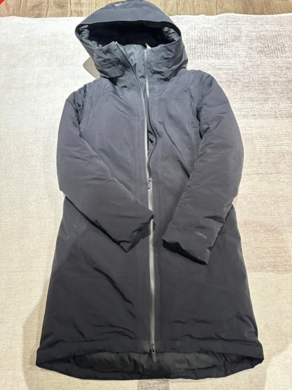 LUlulemon Snow Warrior winter parka size 4